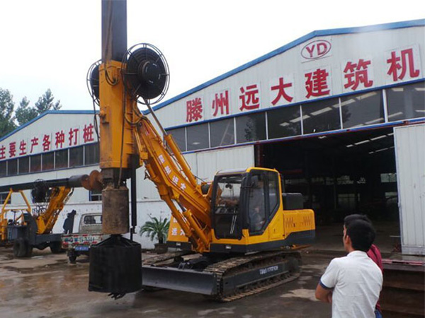 滕州市青青草视频污建築機械廠履帶式青青草污APP下载